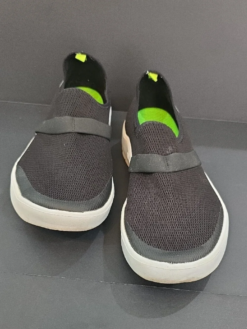 OOFOS Women's Black Slip-On Sneakers with Lime Accent Size 9